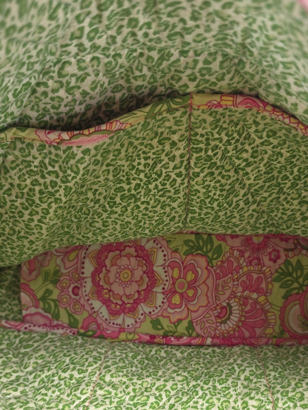 Vera Bradley Messenger Bag Retired Petal Pink - Picture 5 of 5